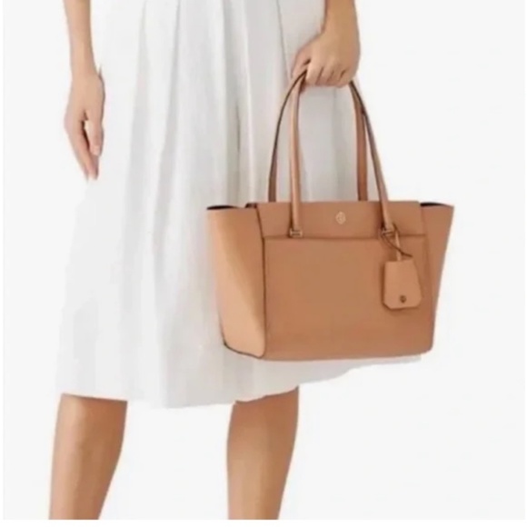 Tory Burch Parker Tote in Cardamom - Picture 3 of 12